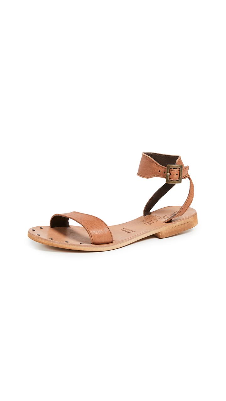 Cocobelle X L Space Hanalei Sandals