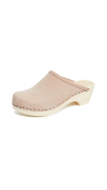 No 6 Valley Clogs