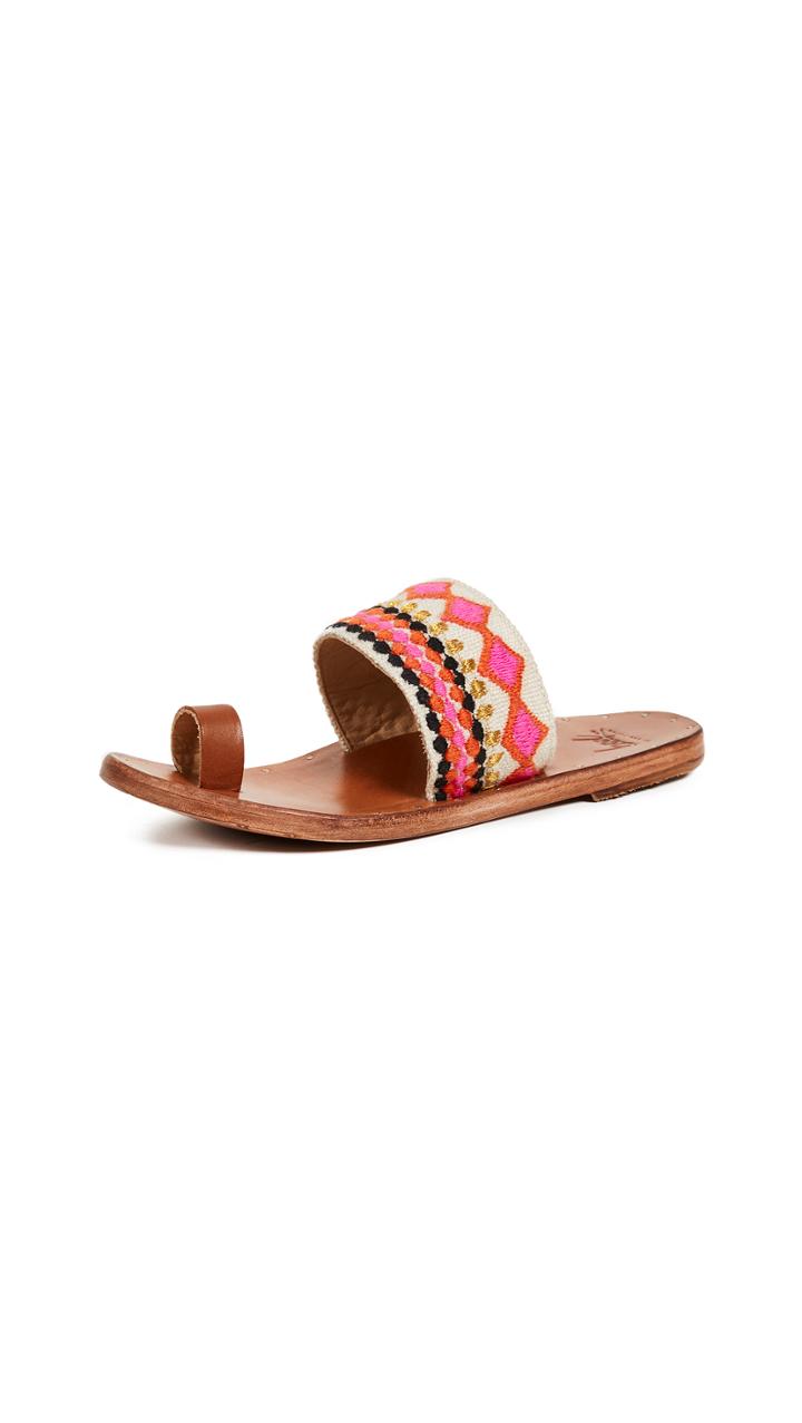 Beek Dove Toe Ring Slides