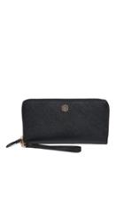 Tory Burch Robinson Passport Continental Wallet
