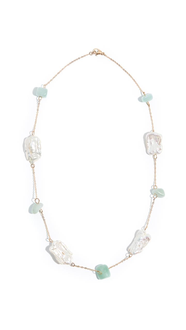 Reliquia Fantasy Necklace