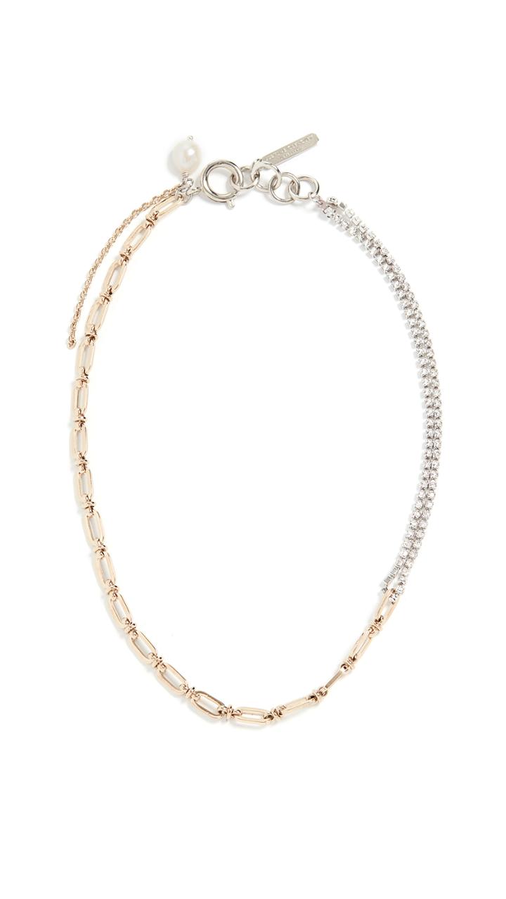 Justine Clenquet Jamie Choker