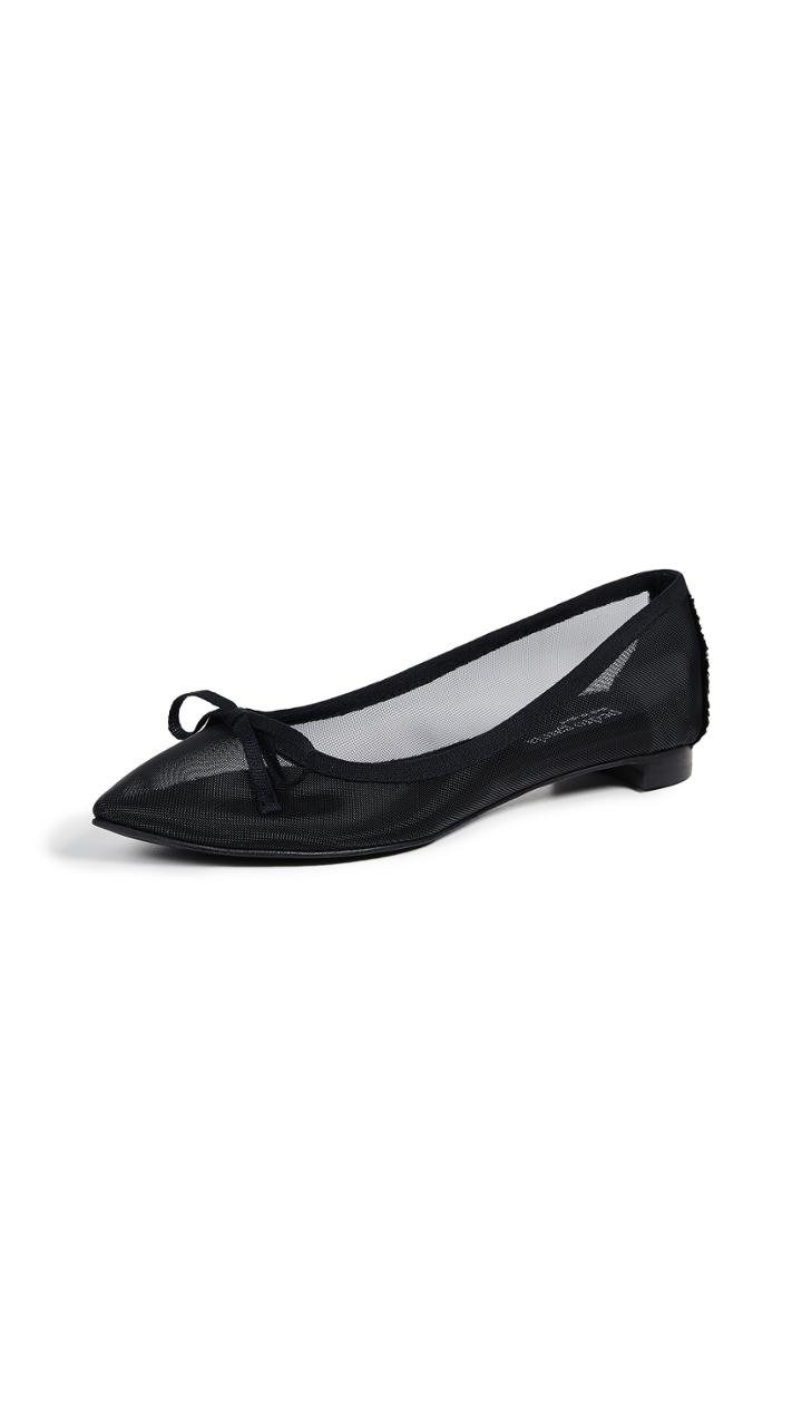 Pedro Garcia Ilys Flats