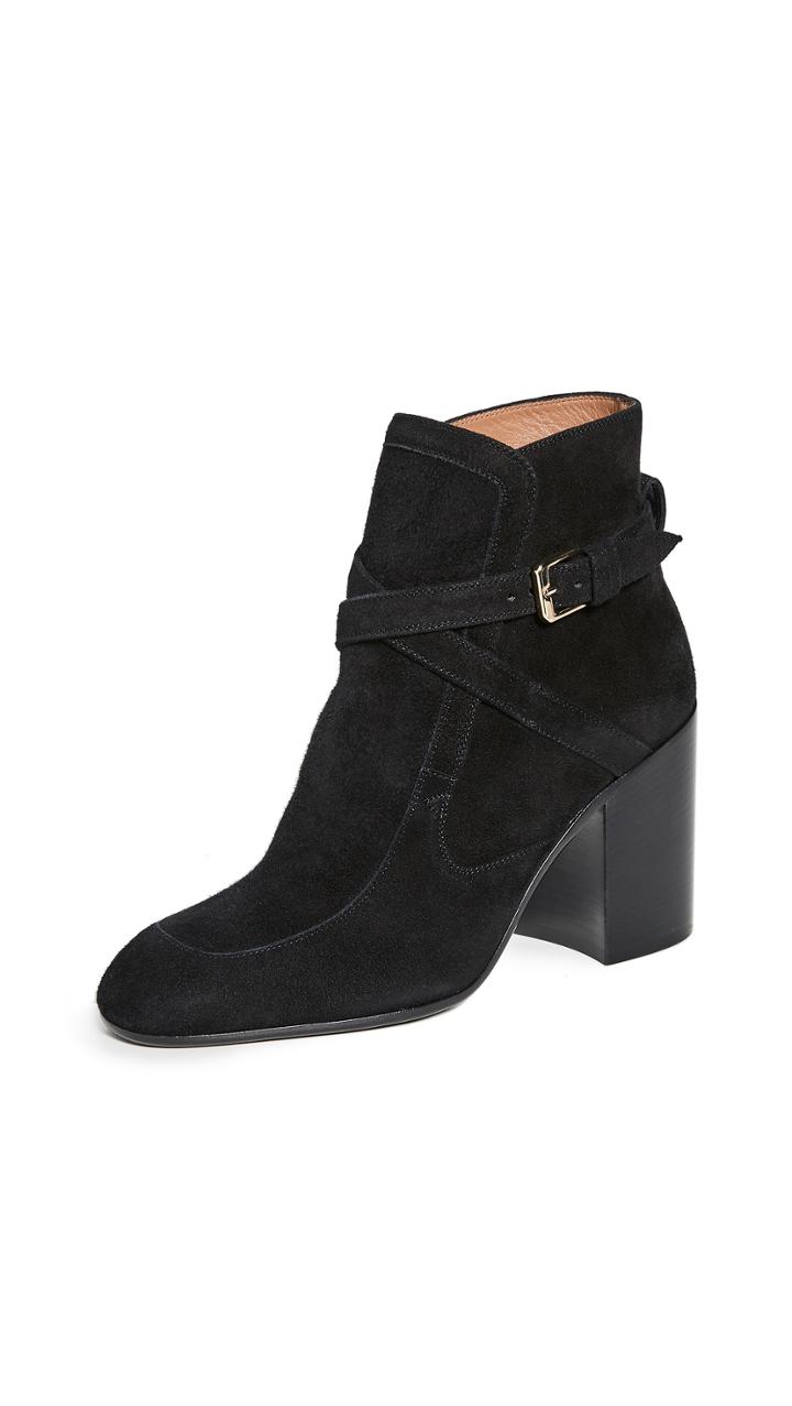 Laurence Dacade Tonia Bootie