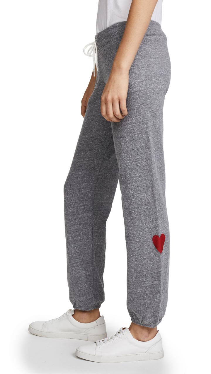 Monrow Sweats With Embroidered Hearts