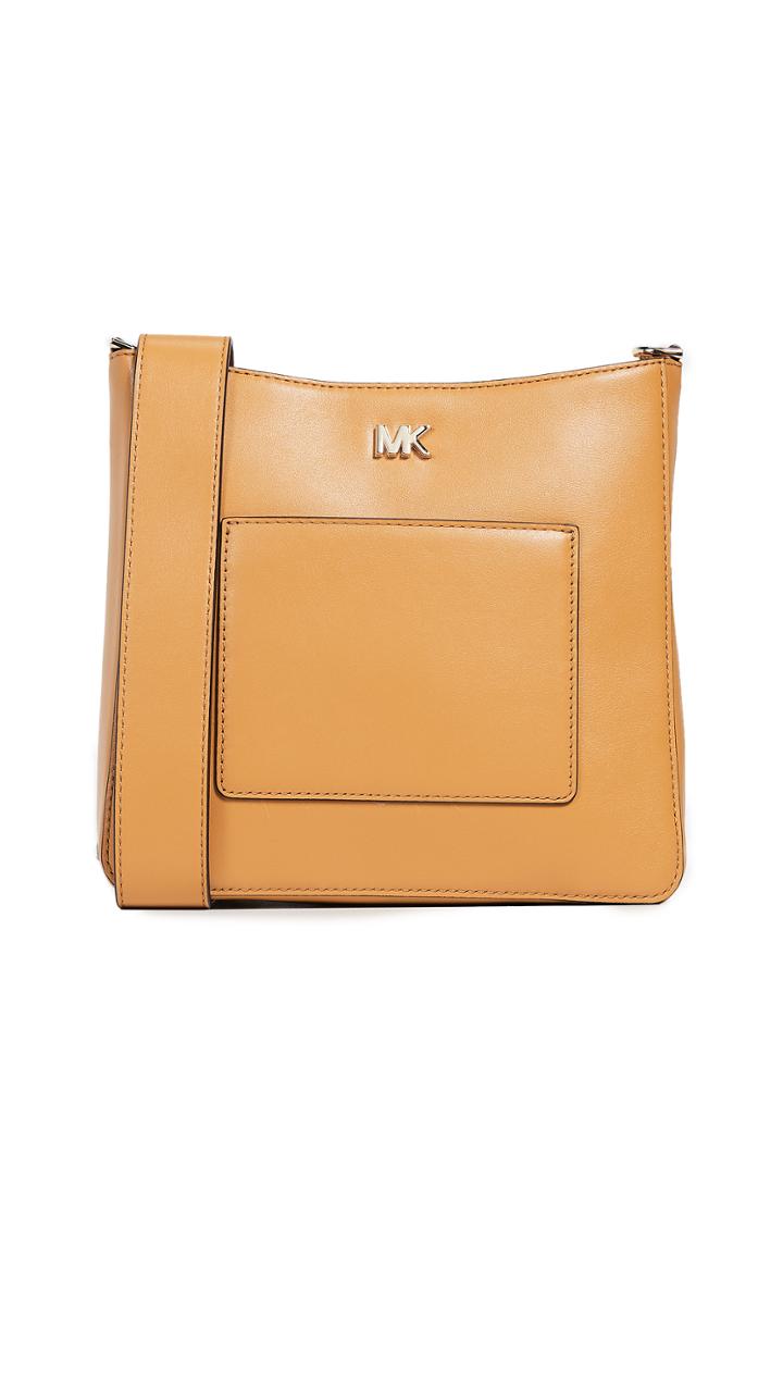 Michael Michael Kors Gloria Pocket Swing Pack