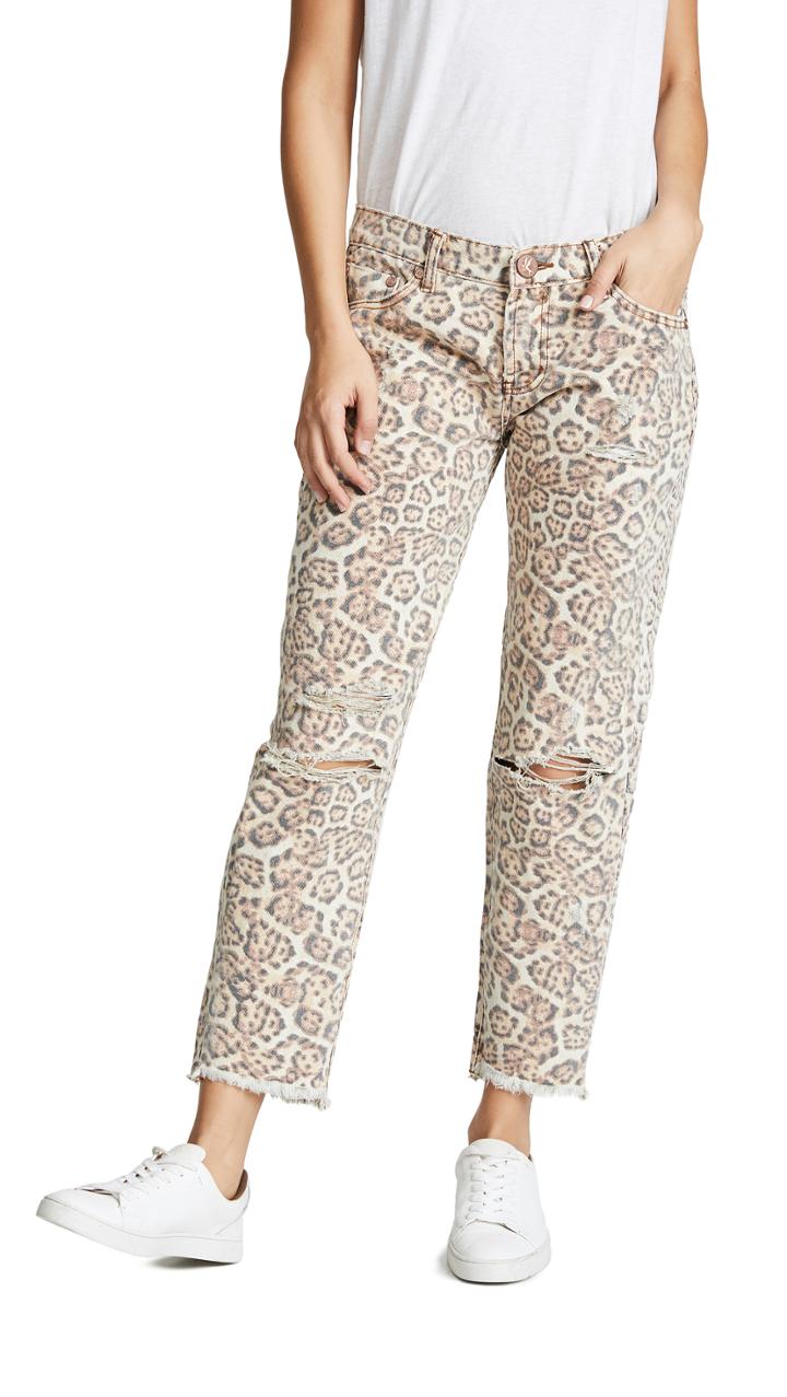 One Teaspoon Awesome Baggies Straight Leg Jeans