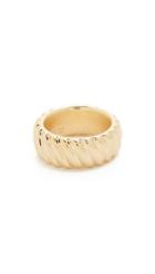 Soave Oro Twisted Ring
