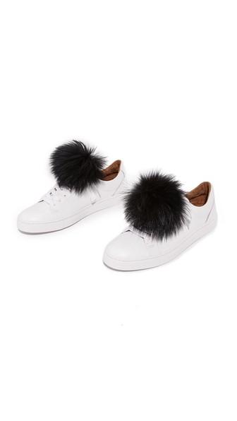 Jocelyn Shoelace Fur Pom Poms