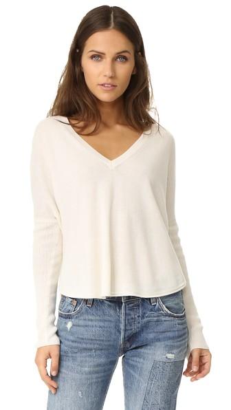 Alice Olivia Bobbie Long Sleeve V Neck Sweater