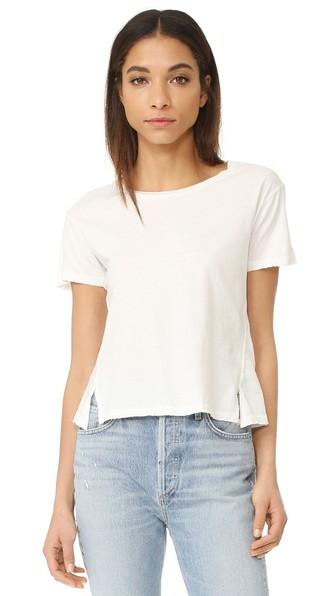 Amo Twist Tee