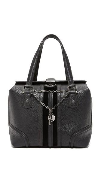 What Goes Around Comes Around Gucci Leather Key Bag Previously Owned 