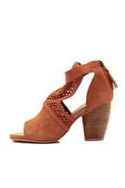  Dame Heel
