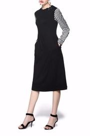  Modest Black Dress