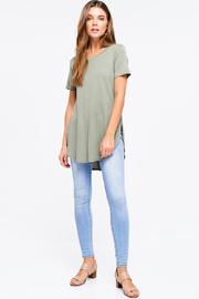  Curved Hem Tunic Top