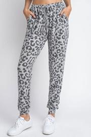  Hacci-brushed Leopard Joggers