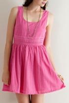  Sleevless Cotton Dress
