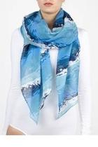  Wave Themed Scarf