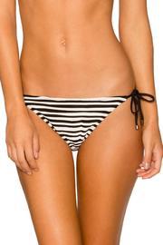  Silver-lining Tie Bottom