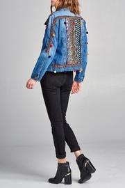  Pom-pom Embroidered Jean-jacket
