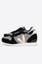  Holiday Sneaker