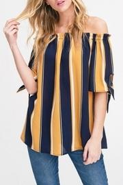  Striped Tie-sleeve Off-shoulder