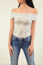  Stripe Stretch Top