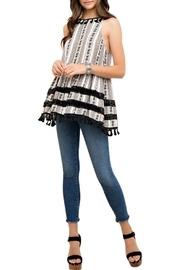 Tassle Swing Top