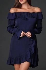  Ruffle-hem Off-shoulder Dress