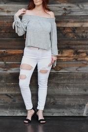  White Ripped Jeans
