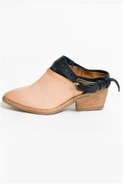  Grano Nero Mule Shoes