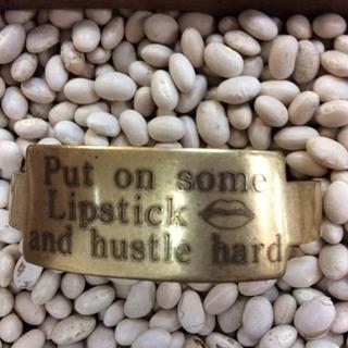  Lipstick Cuff