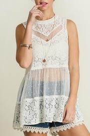  Romantic Lace Top