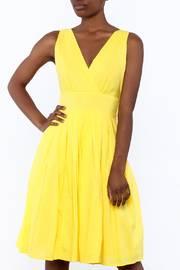 Yellow Sleeveless Knee Dress