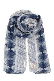  Alum Nights Scarf