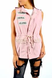  Tour Vest