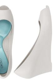  Sarah Peep Toe Wedge