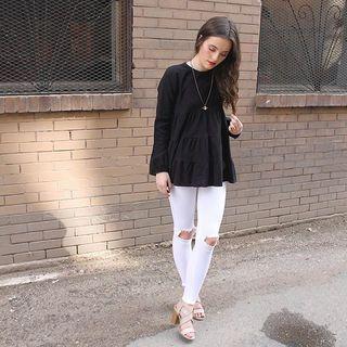  Frida Flowy Top