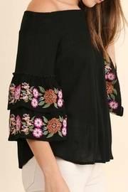  Floral Embroidery Top