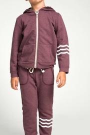  Waves Terry Pant