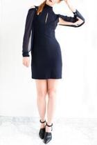  Short Cut Out Dress
