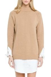 Contrasting Sweater Dress