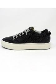 Lovelow Black Sneakers