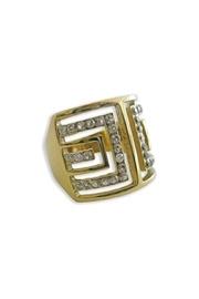  Labyrinth Zirconias Ring