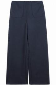  Woven Peg Pants