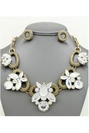  Delis Necklace Set