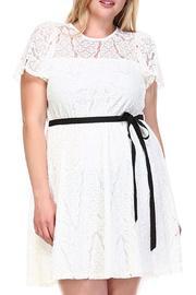  Flirty Lace Dress