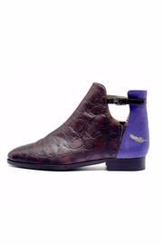  Chelsea-style Leather Bootie