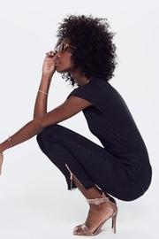  Stunner Zip Jeans