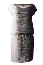  Loose Fit Dress